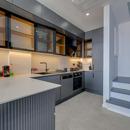 For Large Families, Duplex - 306 Будинок відпочинку Чешме