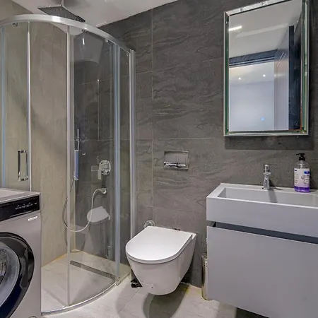 For Large Families, Duplex - 306 Чешме
